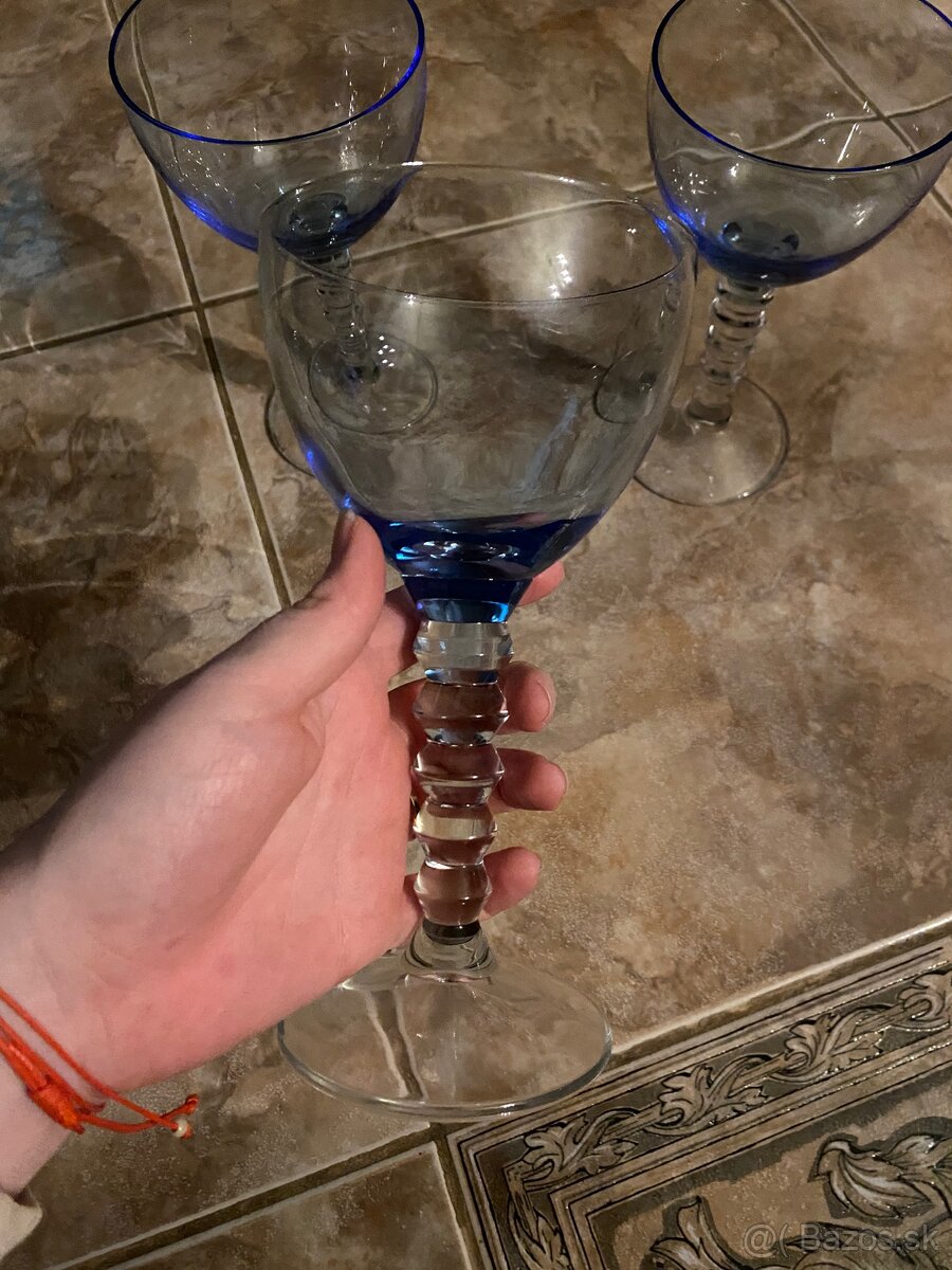 Poháre na víno - 3