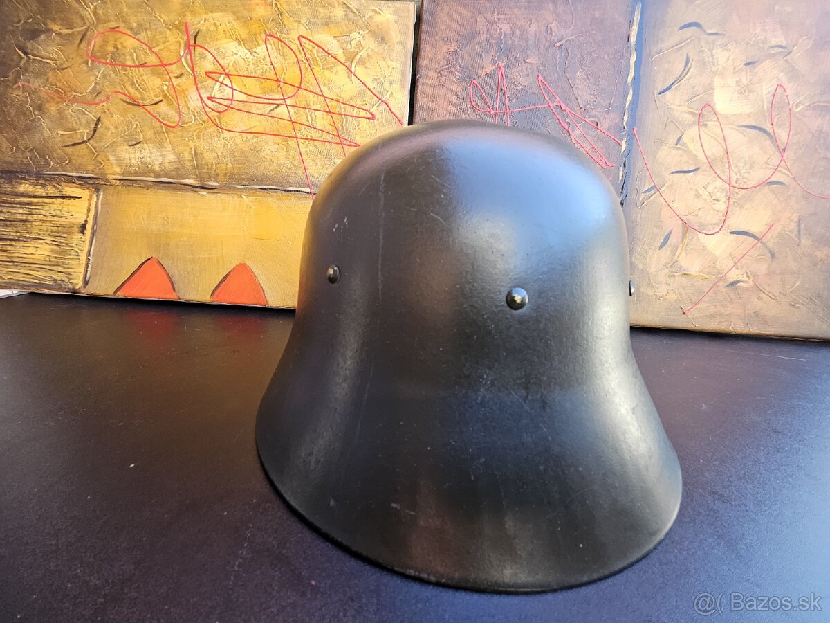 Španielska prilba M1942 - 3