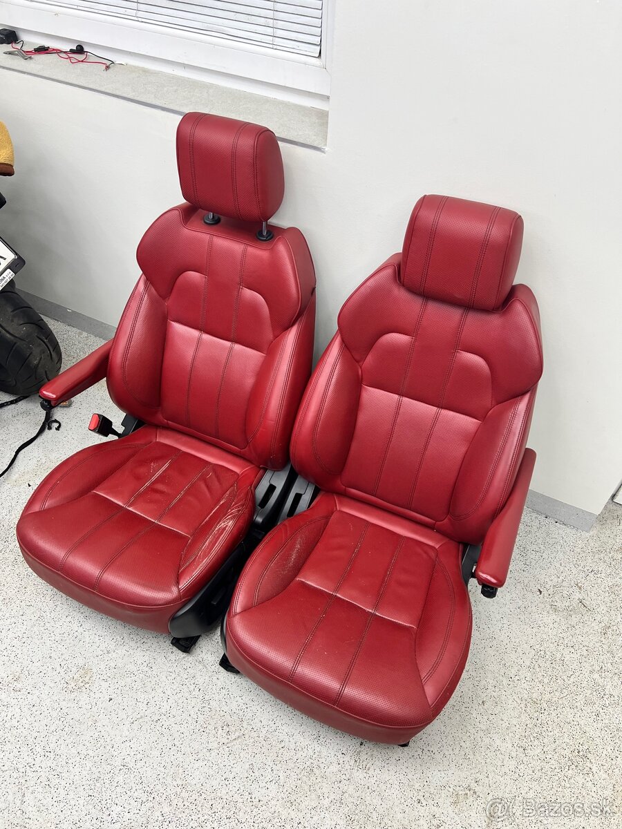 Sedačky do auta - 3