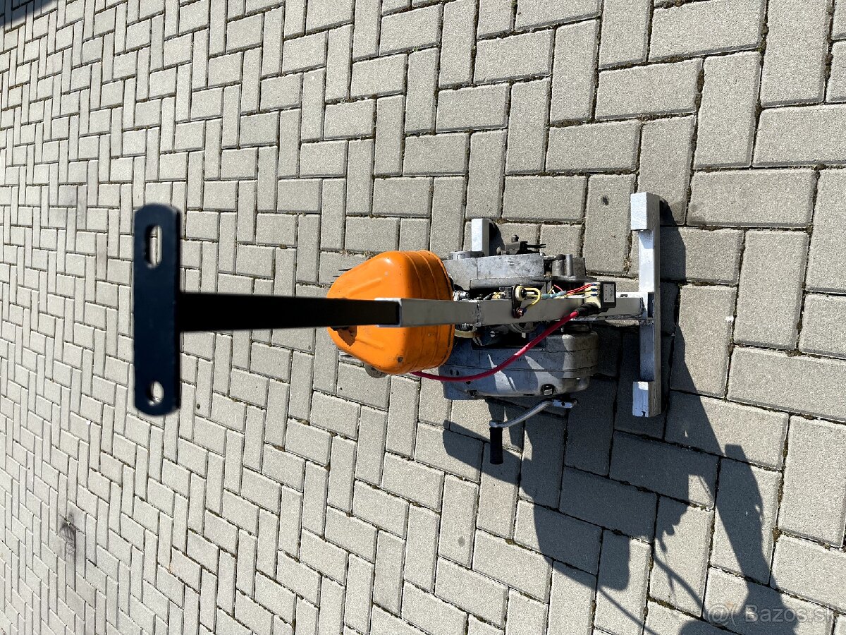 Motor ČZ 175/477 - 3