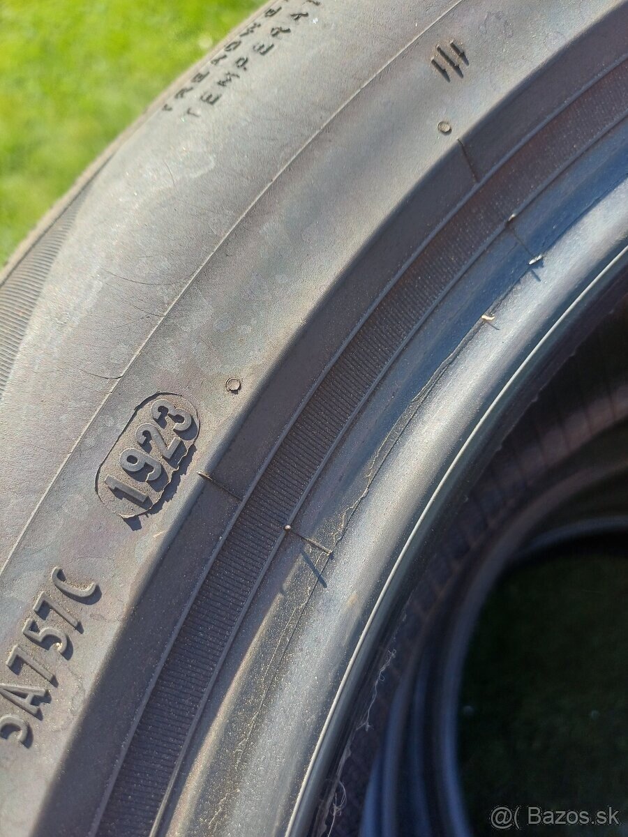 255/45 r19 letné pneumatiky ,Pirelli - 3