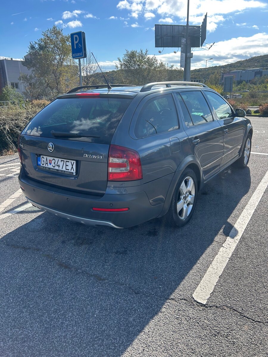 Škoda oktavia scout - 3