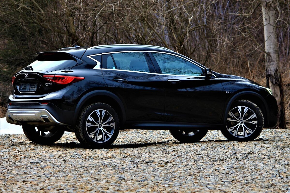 Infiniti QX 30 2.2D 4x4 7 AT Premium AWD, 360° kamera, Merce - 3