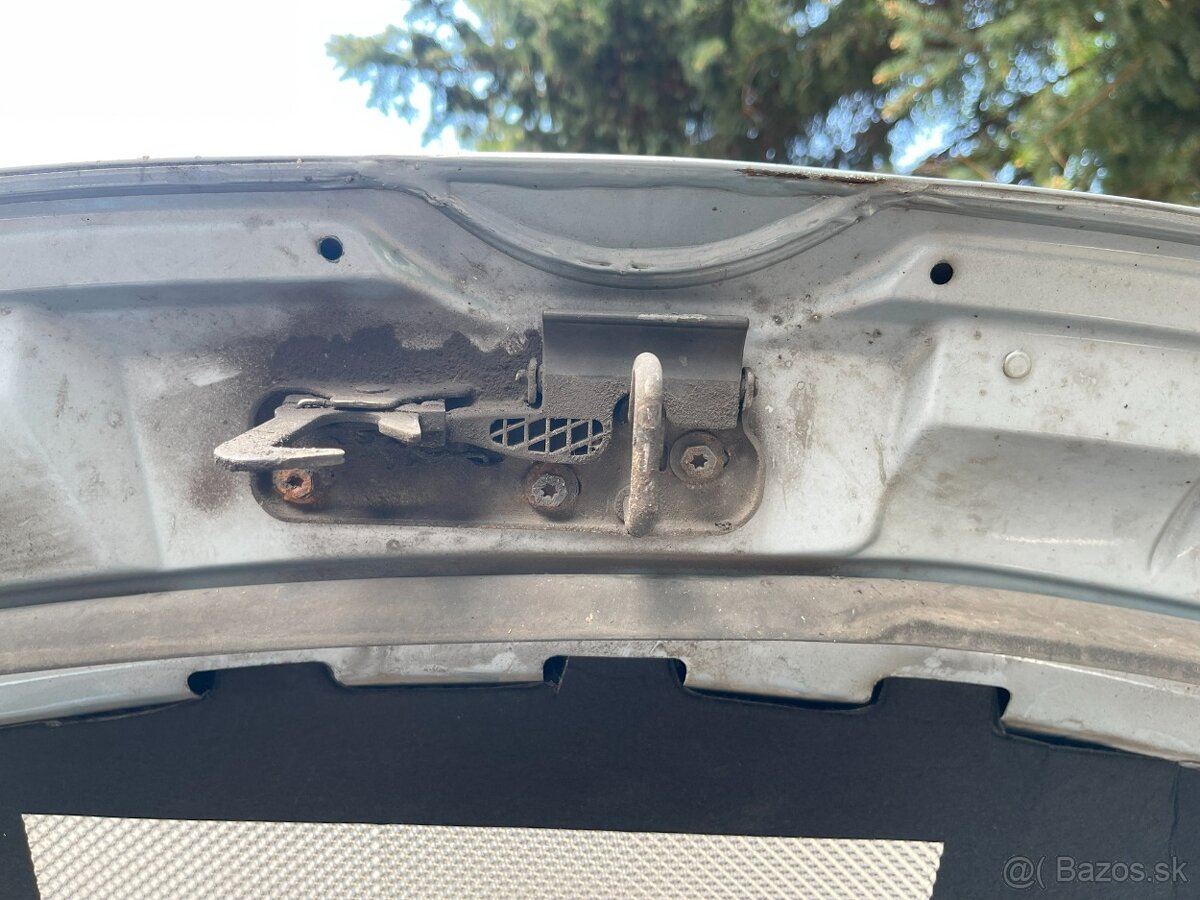 Predna kapota golf 6 - 3