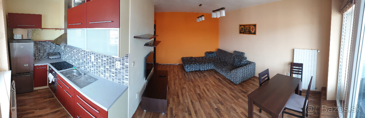 Prenajmem 2-izbový byt v centre Púchova - 3