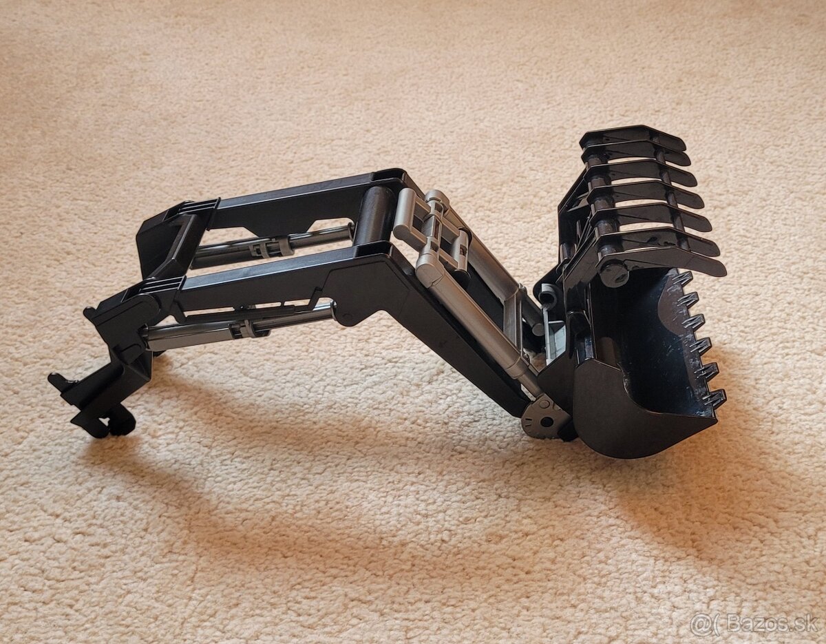 Celny nakladac pre traktory Bruder - 3