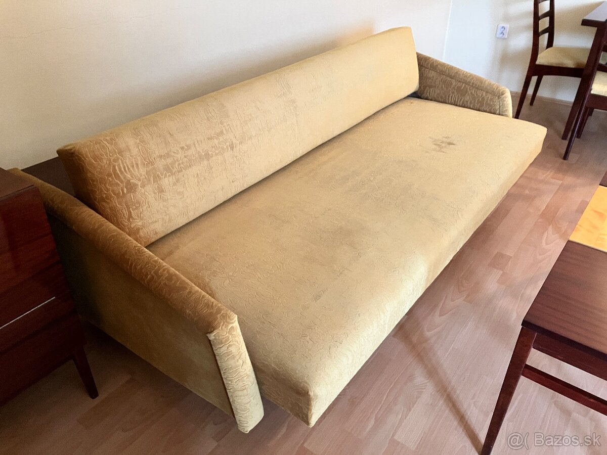 Retro stoličky a gauč s konferenčnym stolíkom - 3