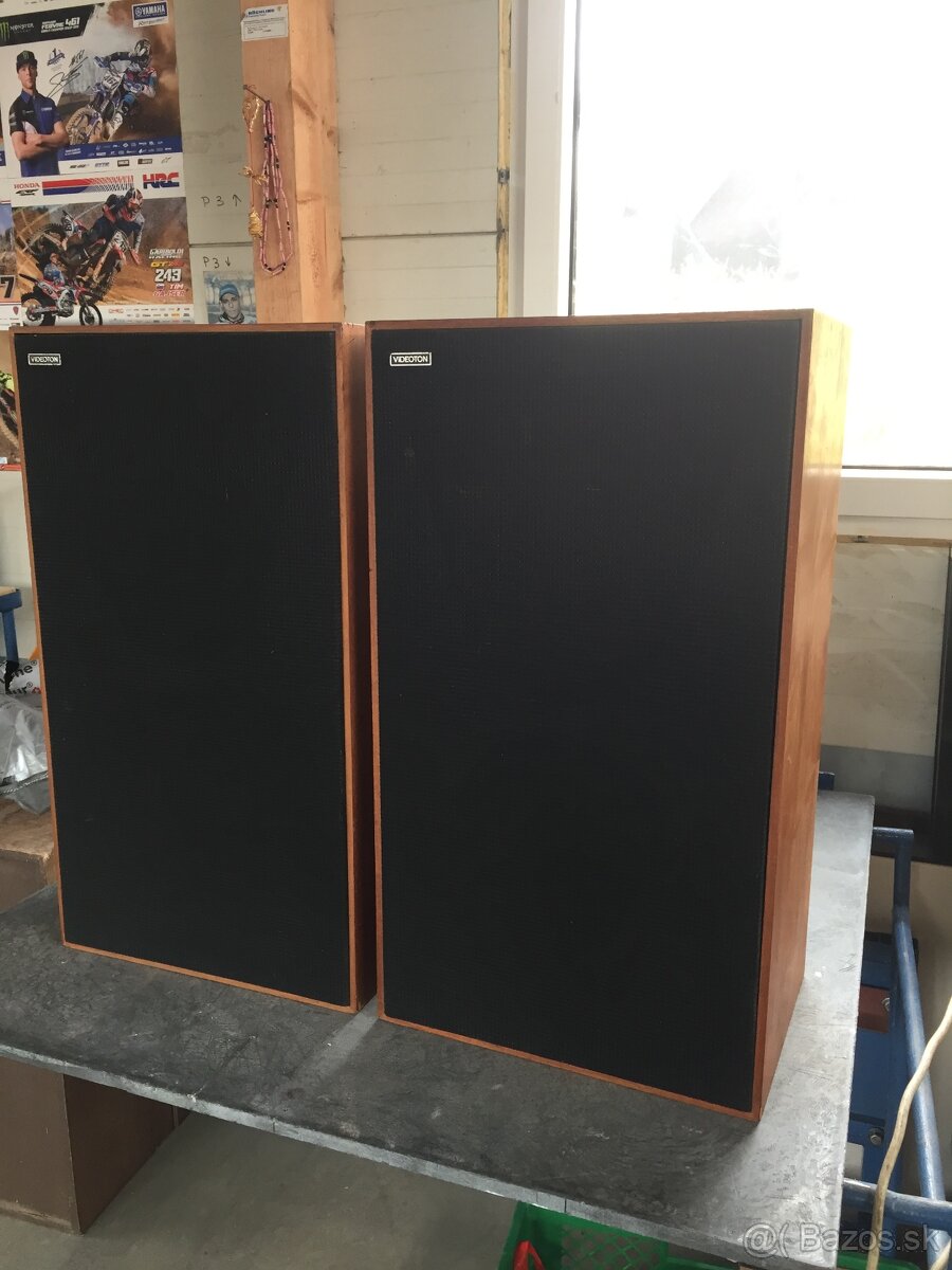 Videoton Supermax D 402 - 3