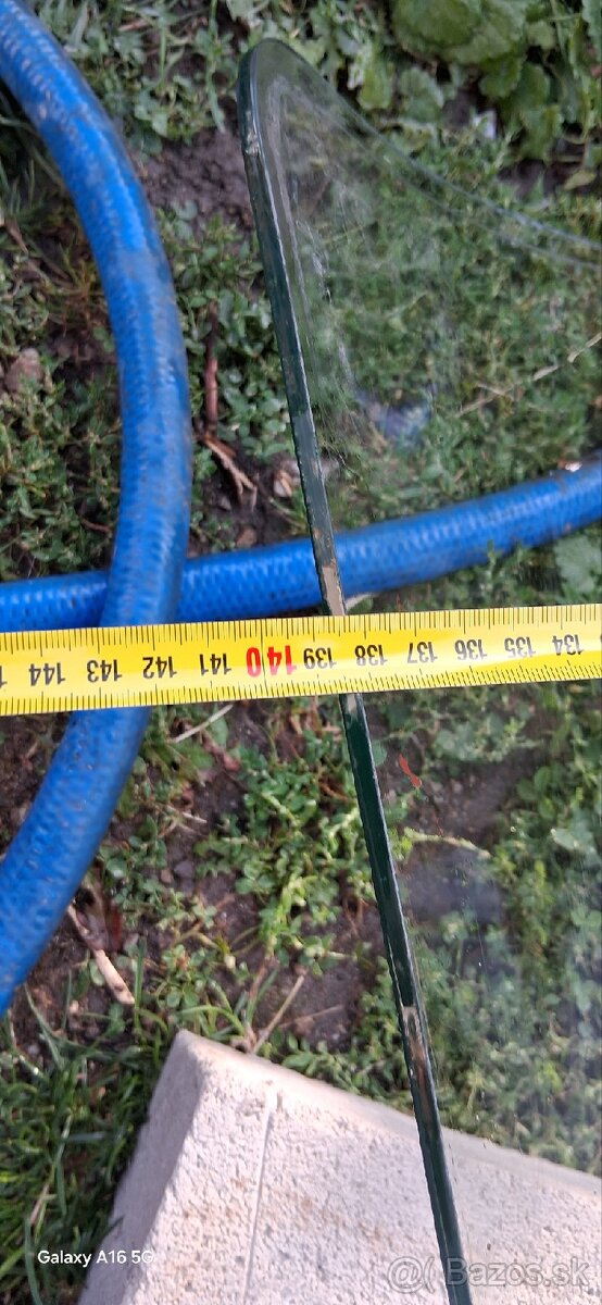 Čelné a bočné skla - 3