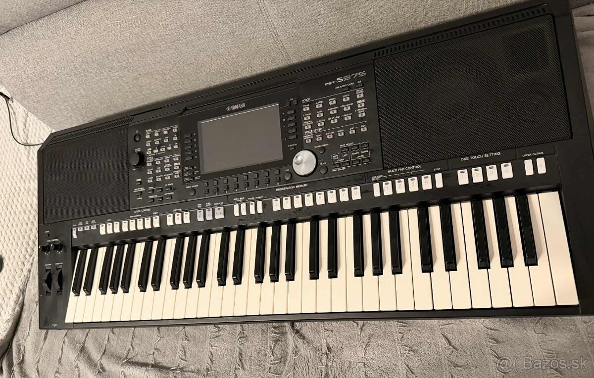 Yamaha Psr S975 - 3