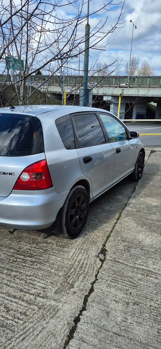 Predám Honda Civic 1.6 VTEC - 3