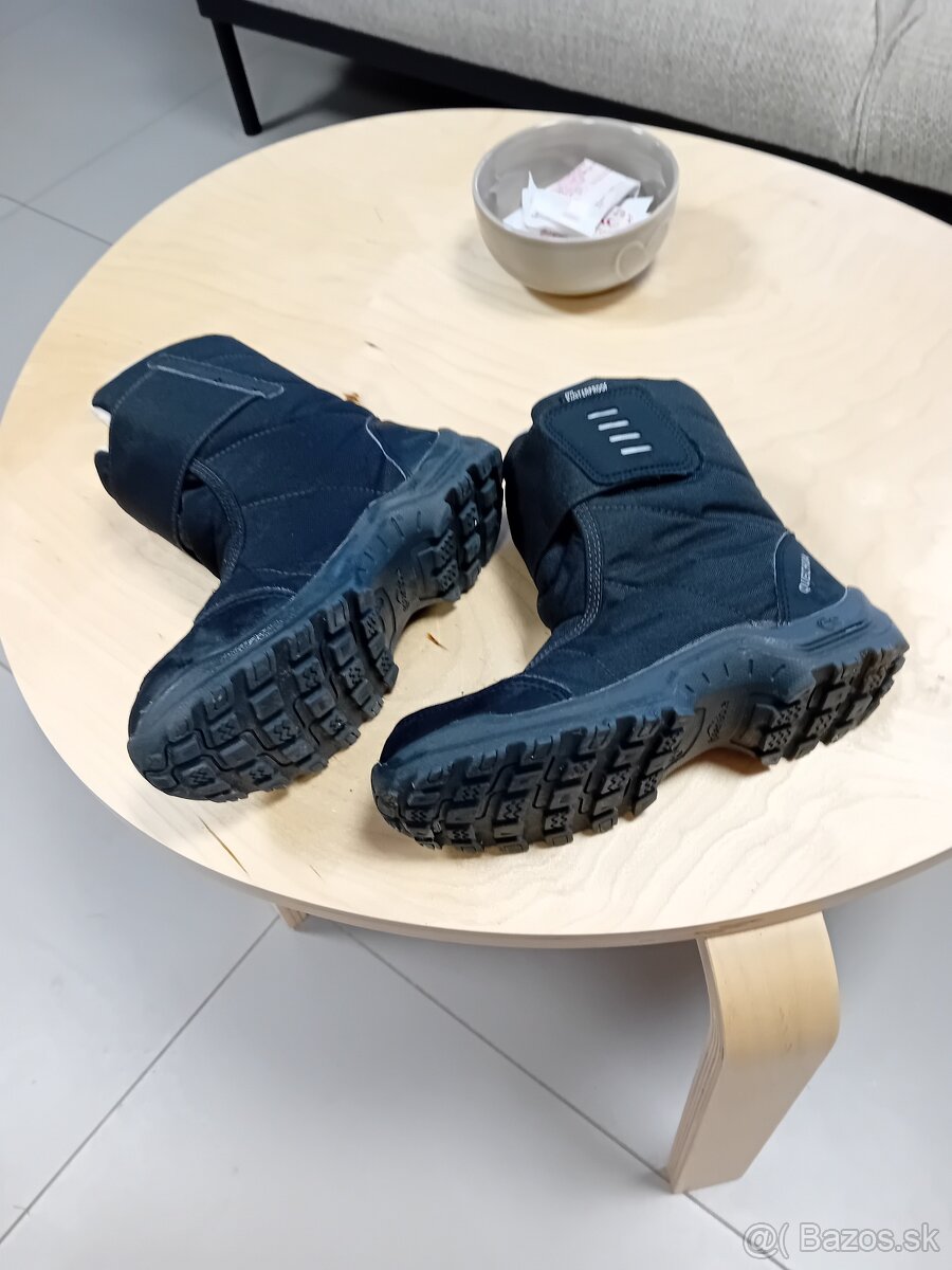 Nepremokavé topánky Decathlon, zn. QUECHA - 3