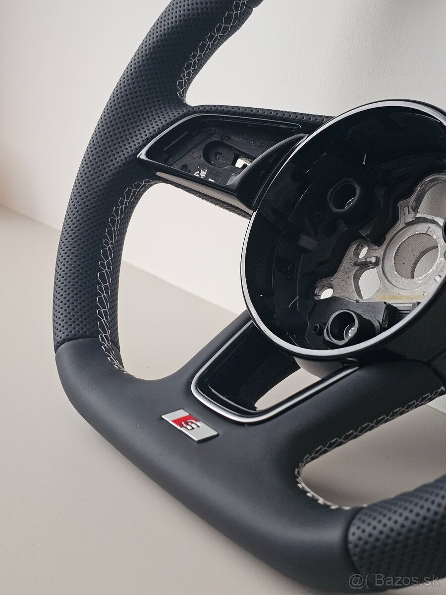 Audi Sline Volant A4 A5 - 3