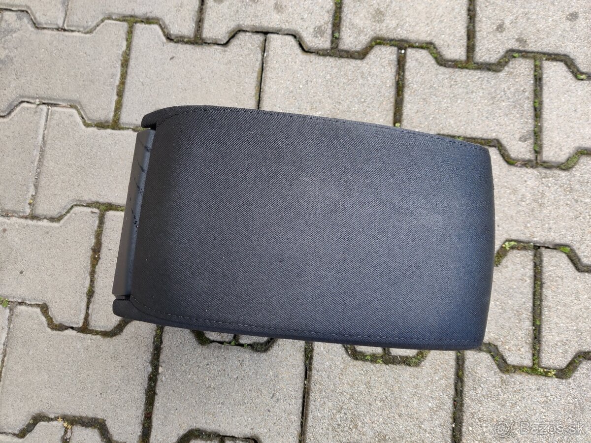 Lakťová opierka Octavia - 3