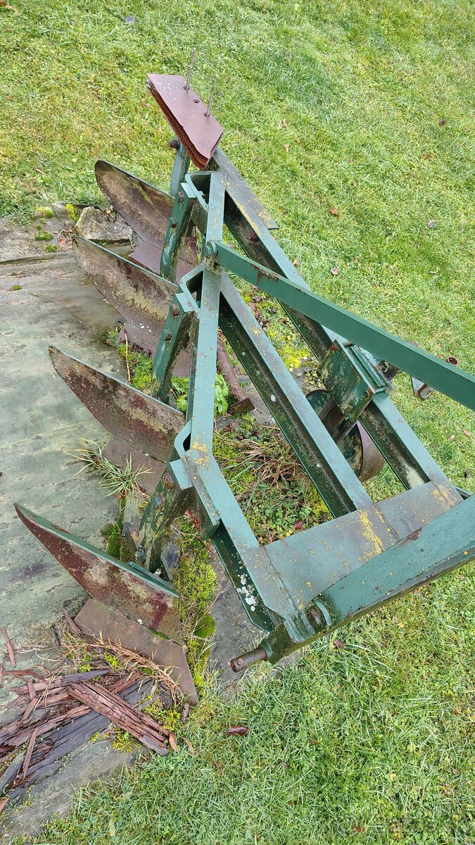 Pluh 4 radličny - 3