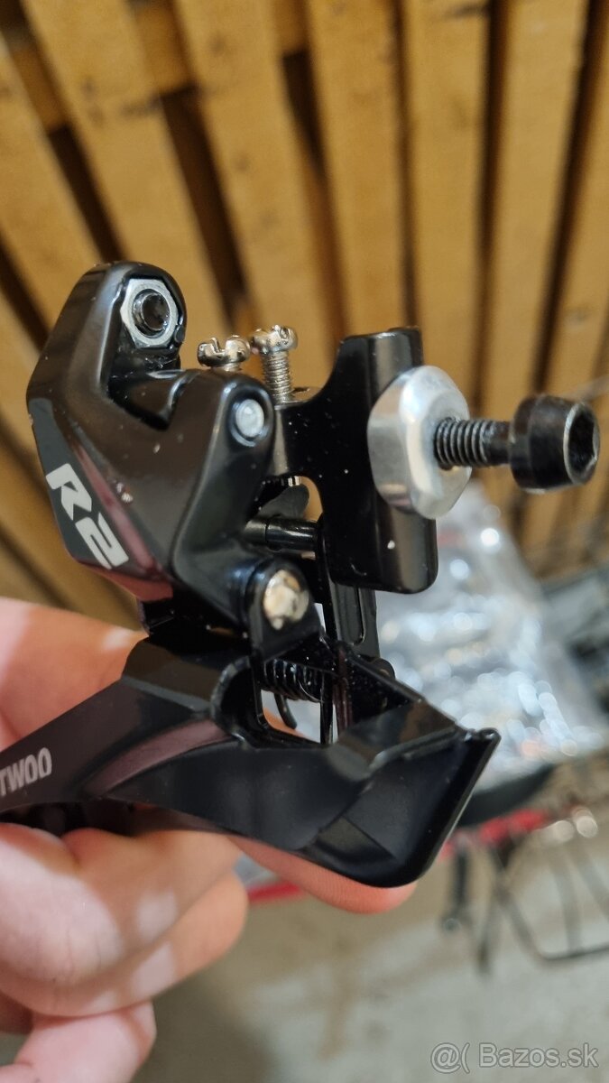 Prešmykač 2x7 LTWOO R2 - 3