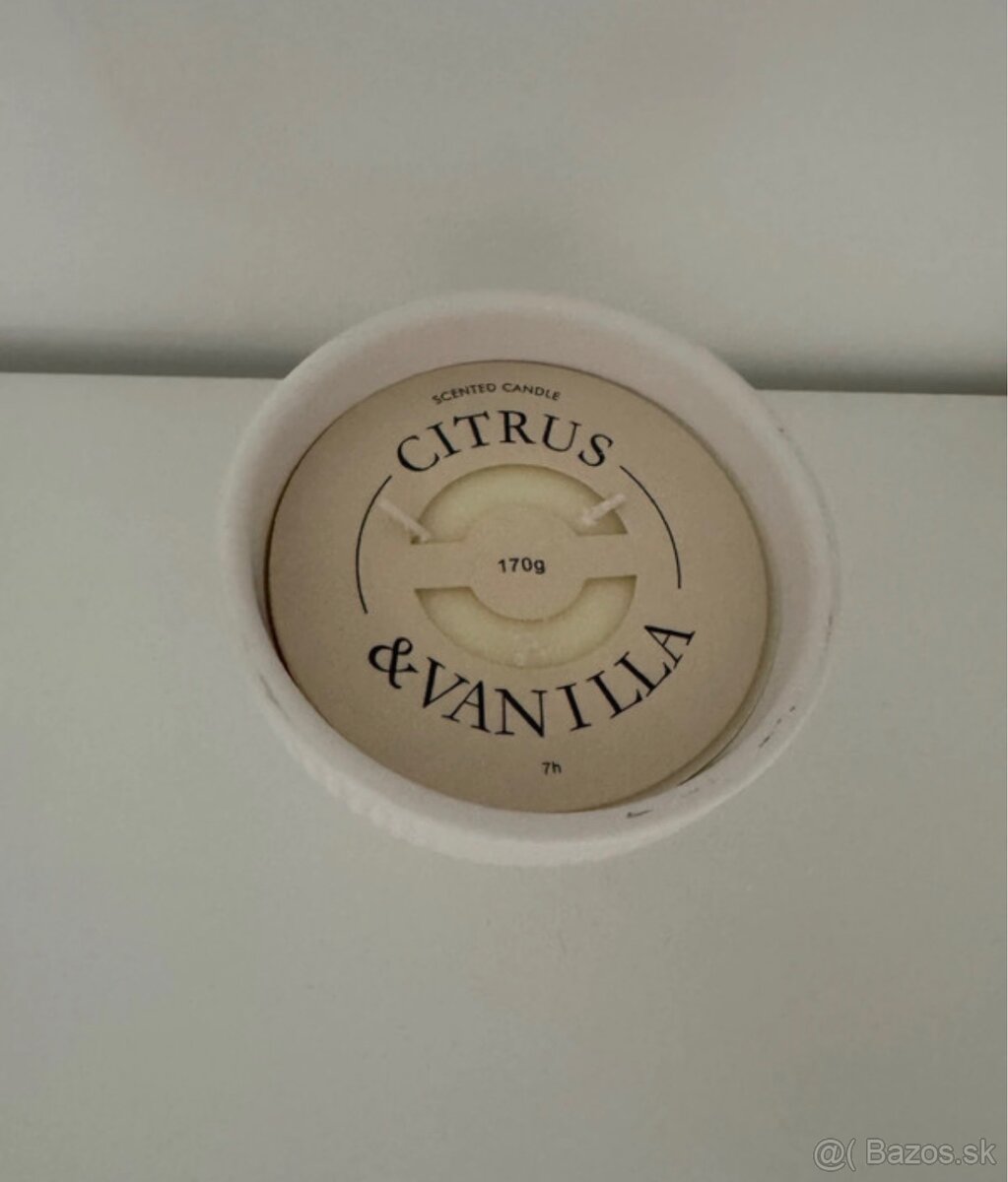 2 nové vrúbkované sviečky - 3