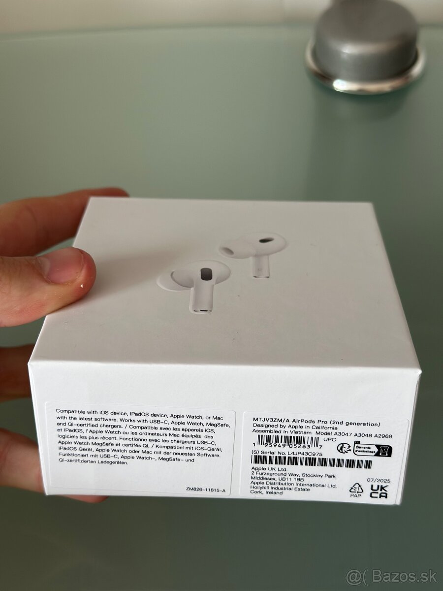 Apple AirPods Pro 2 - 3