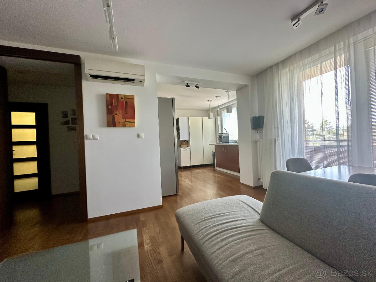 Zariadený 4i byt na predaj, sídlisko Sever - 3