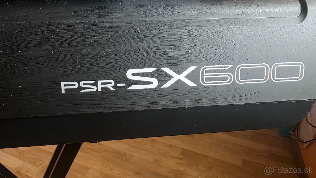 Yamaha PSR-SX600 - 3