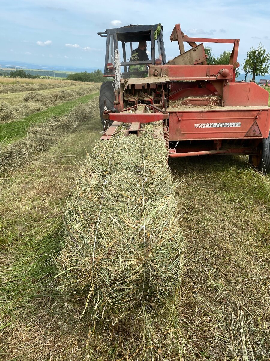 Seno v malých balíkoch - 3