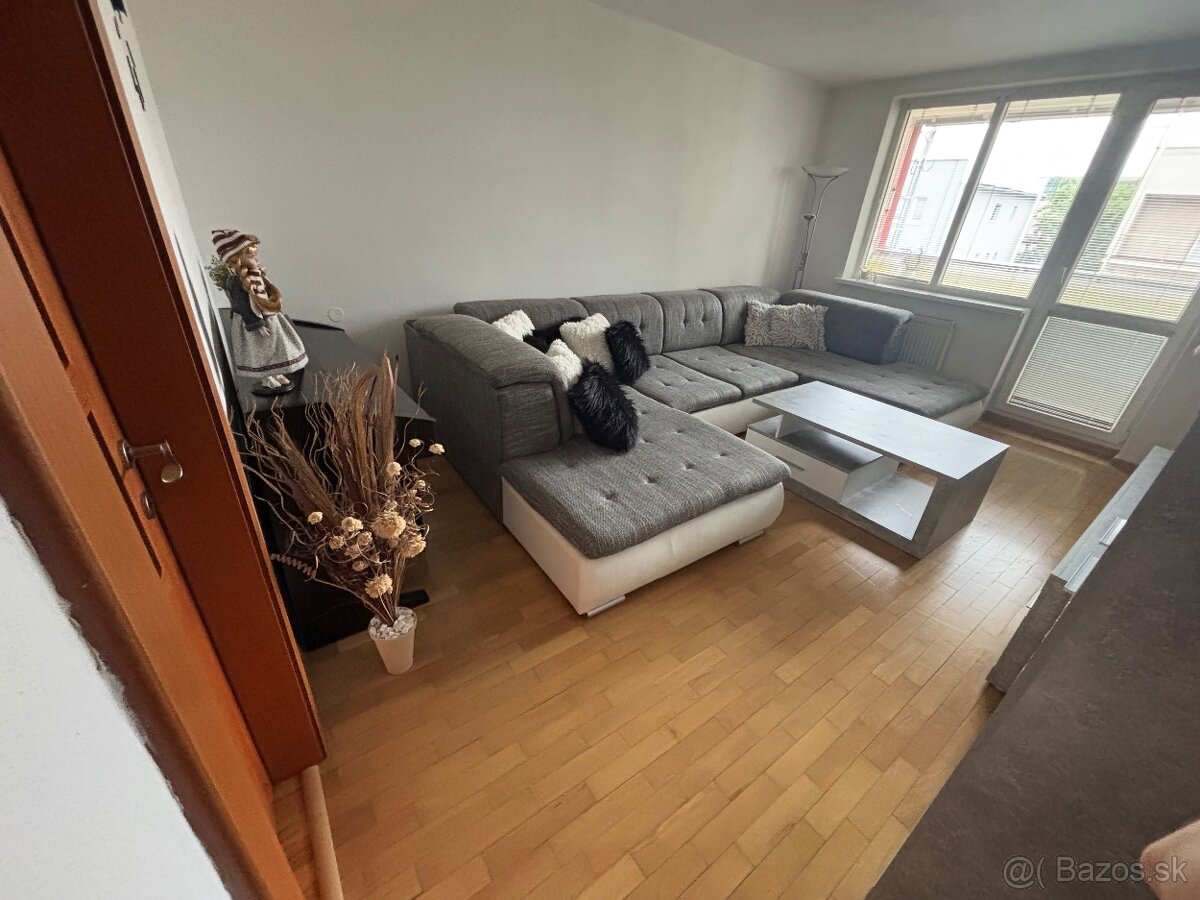 3-izbový priestranný byt - 3