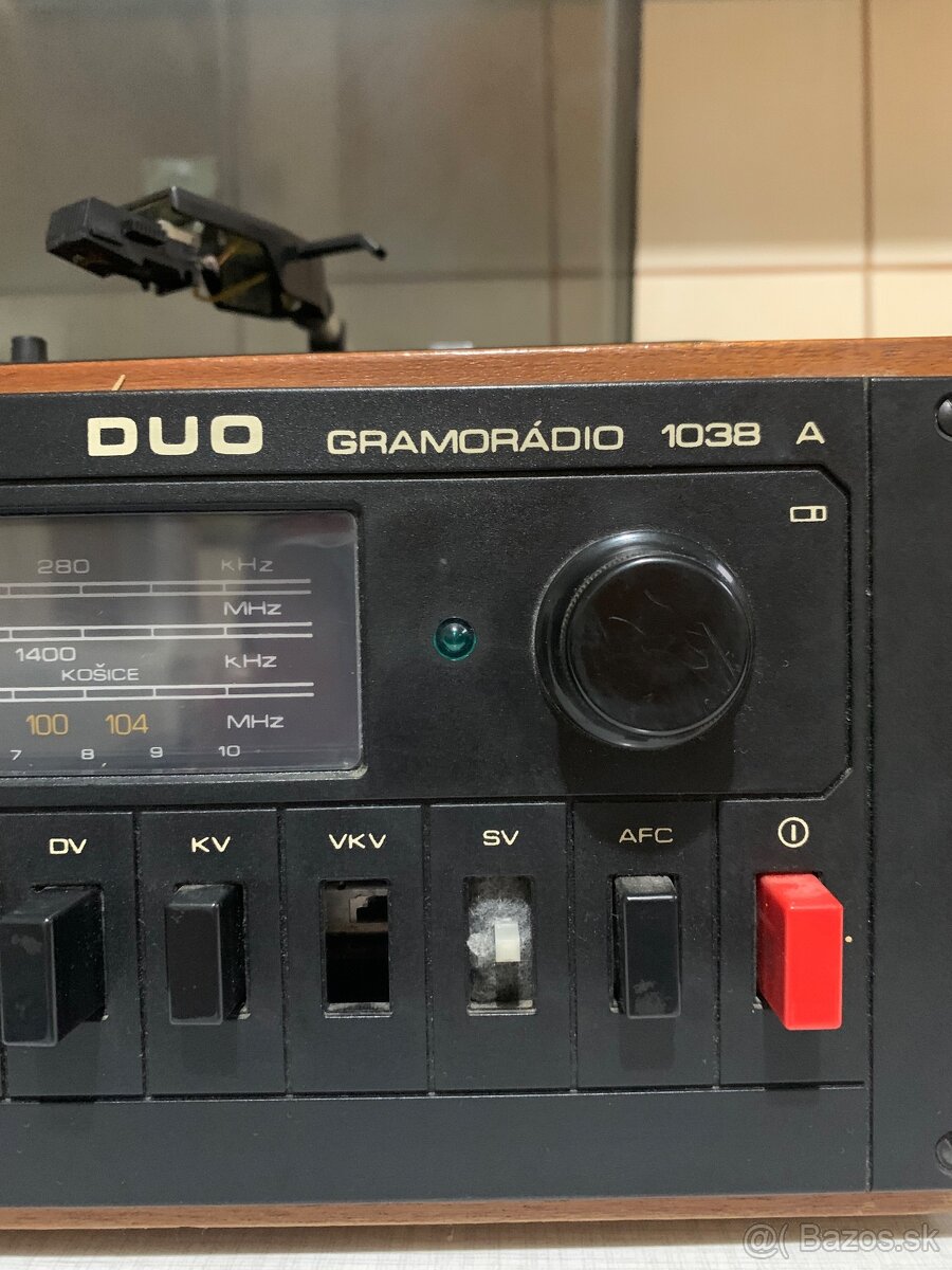 Gramoradio Duo 1038 A Tesla - 3
