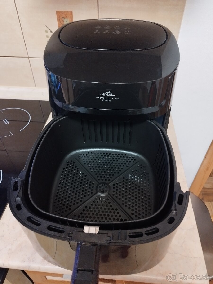 Teplovzdušná fritéza ETA 3168 - 3