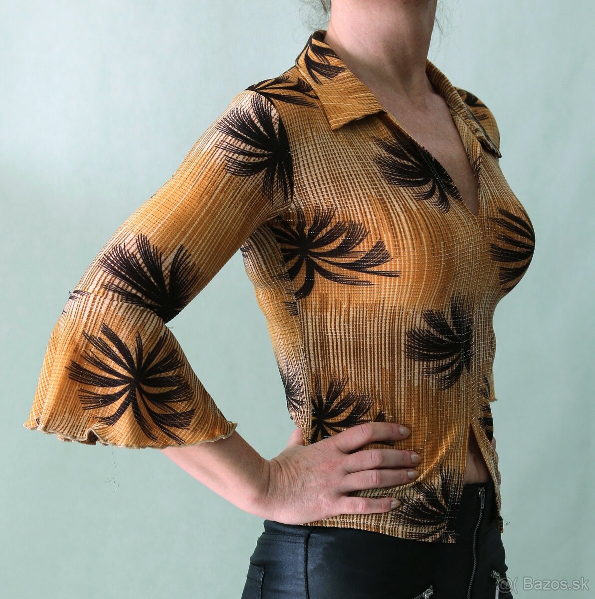 Elastická blúzka s palmami a striebornou nitkou, S - 3