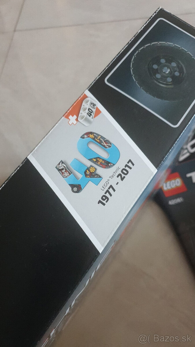 Lego Technic 42061 - Nakladač TOP stav - 3