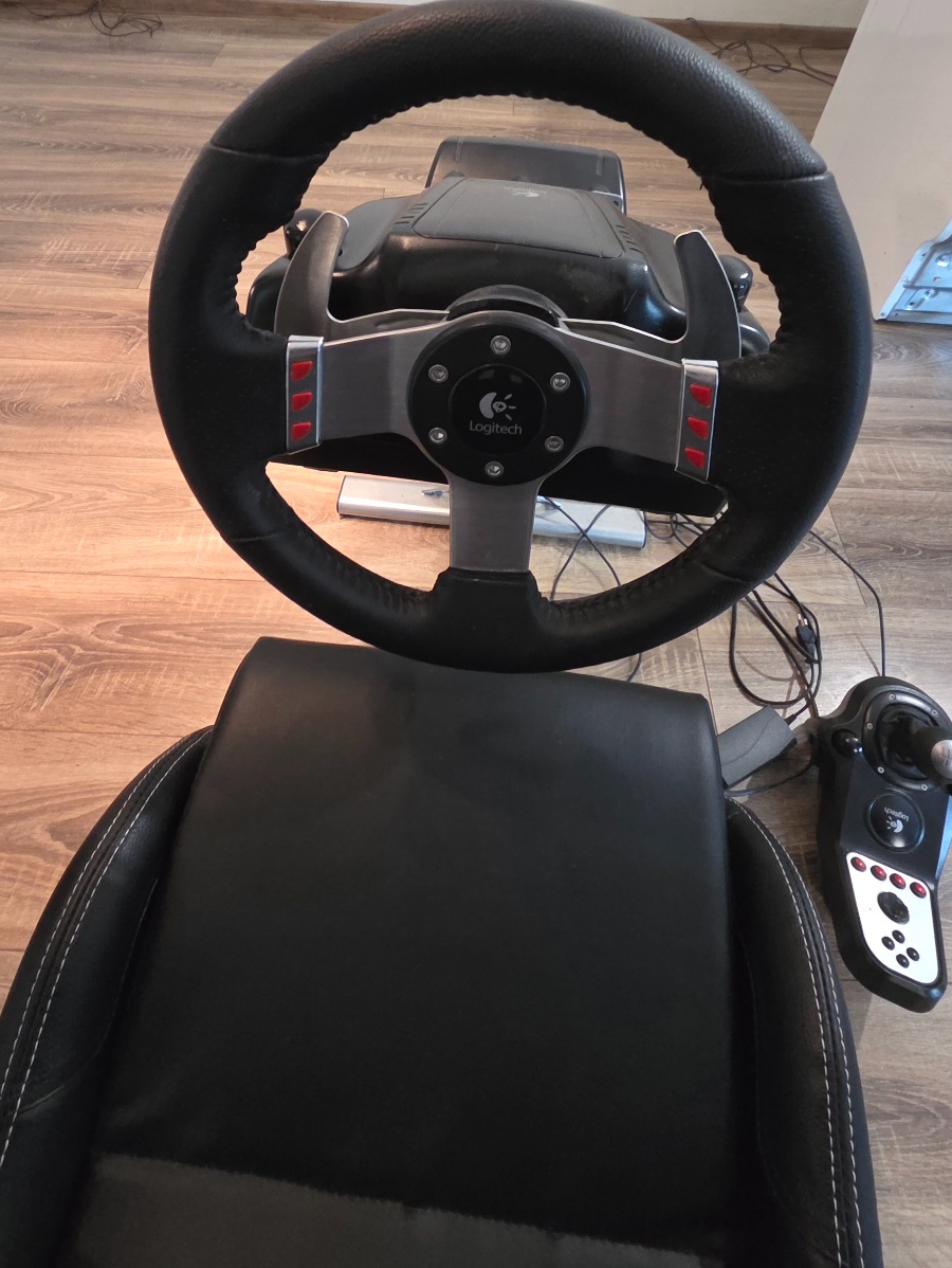 Herne sedadlo + volant - 3