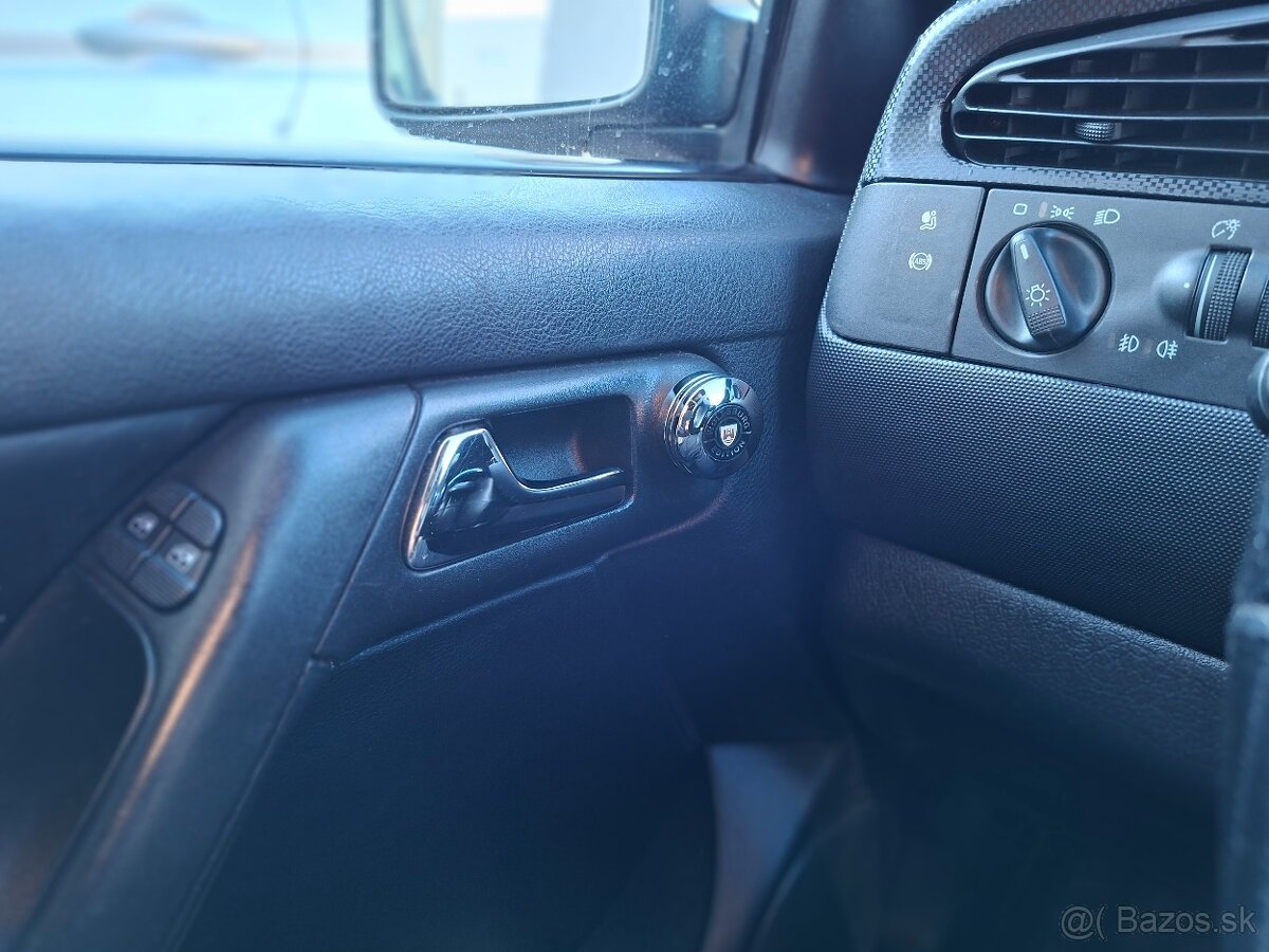 Predám vnútorné chrómové klučkyVW Golf mk3. - 3