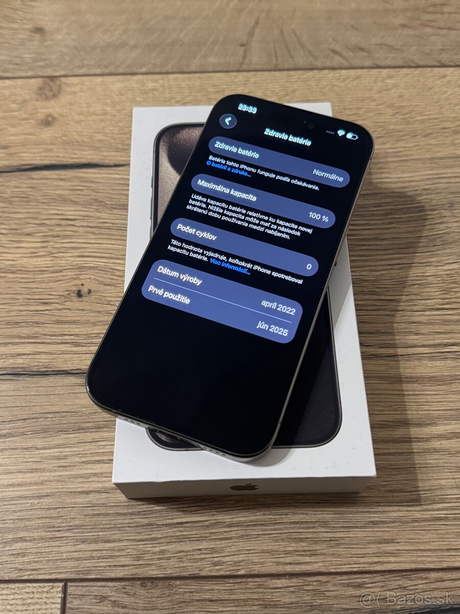 iPhone 15 Pro 256GB Natural Titanium - 3