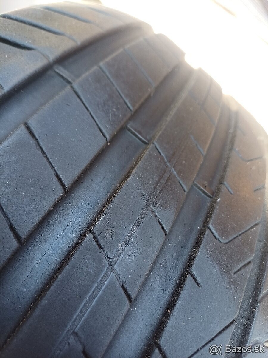 255/45 r19 letné pneumatiky ,Pirelli - 3