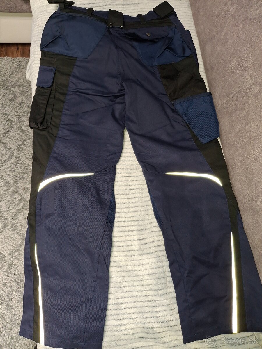 Monterky Strauss - 3