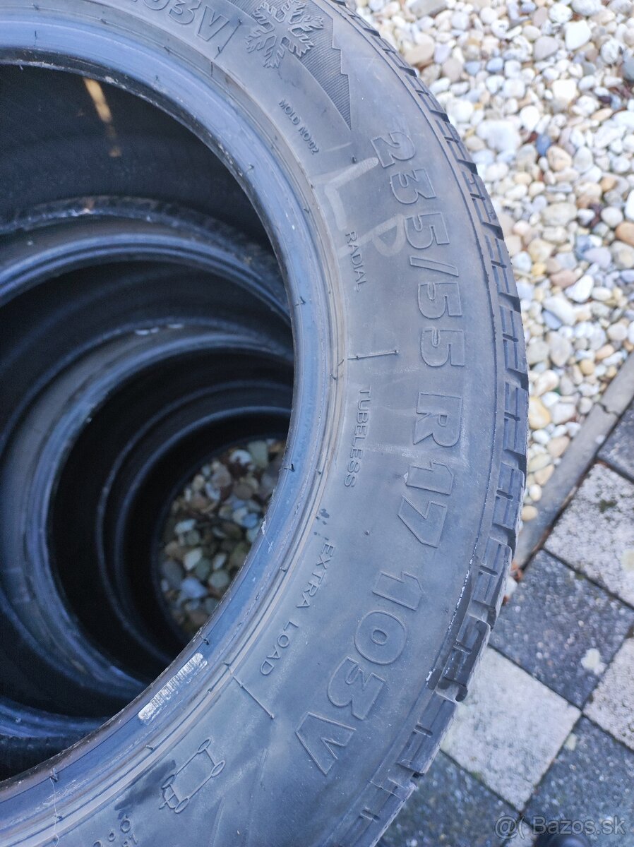 Pneumatiky zimné 235/55 R17 - 3