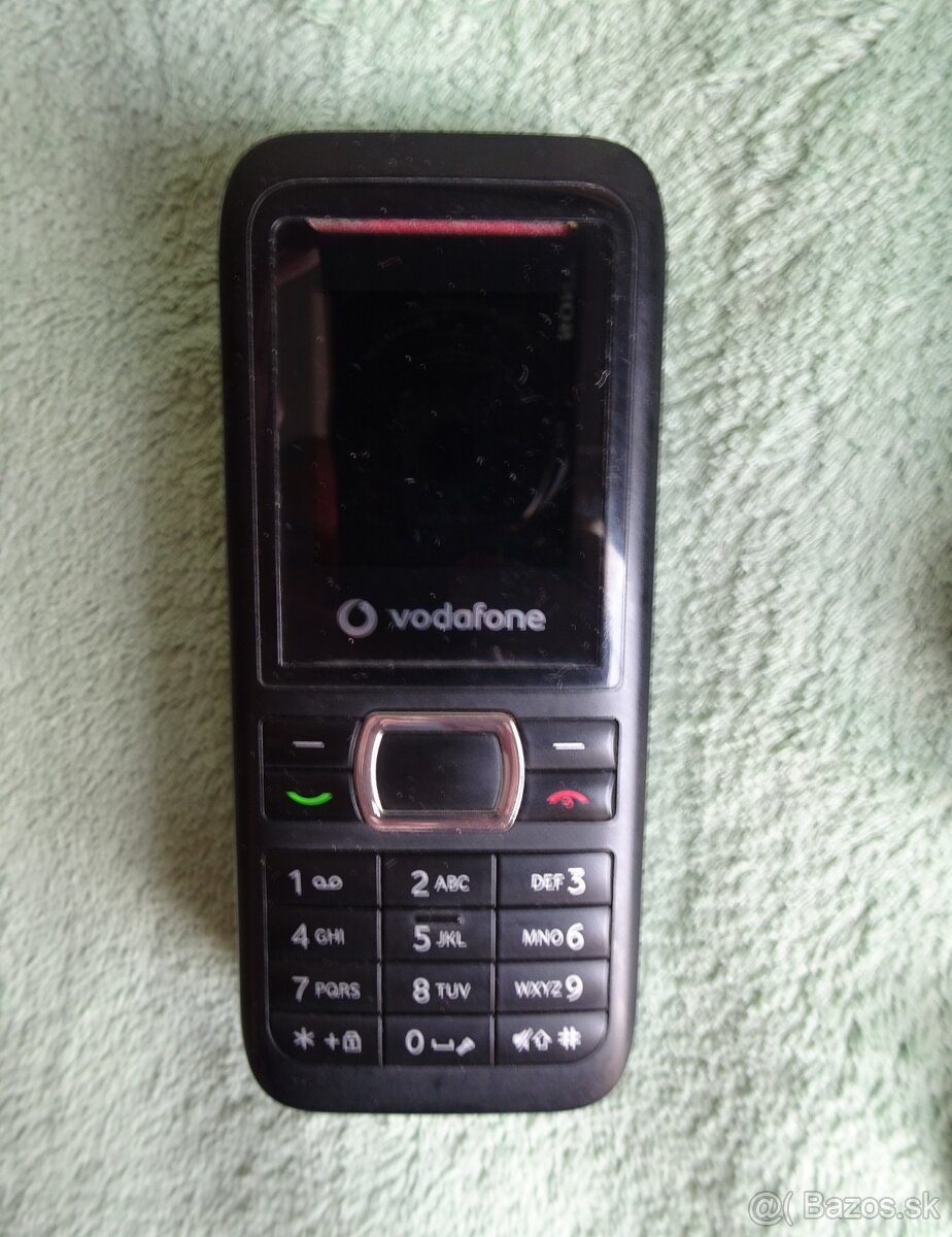 Predám funkčný mobilný telefón VODAFONE 246 s nabij... - 3