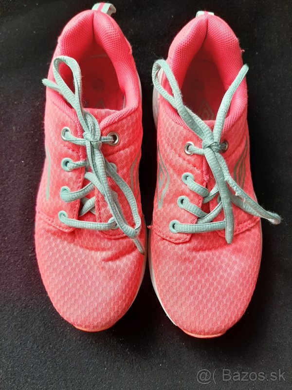 Botasky c.32 umbro - 3