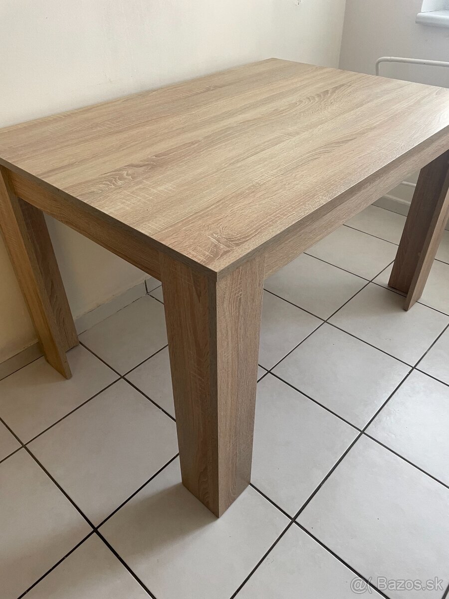 Jedálenský stôl - 3