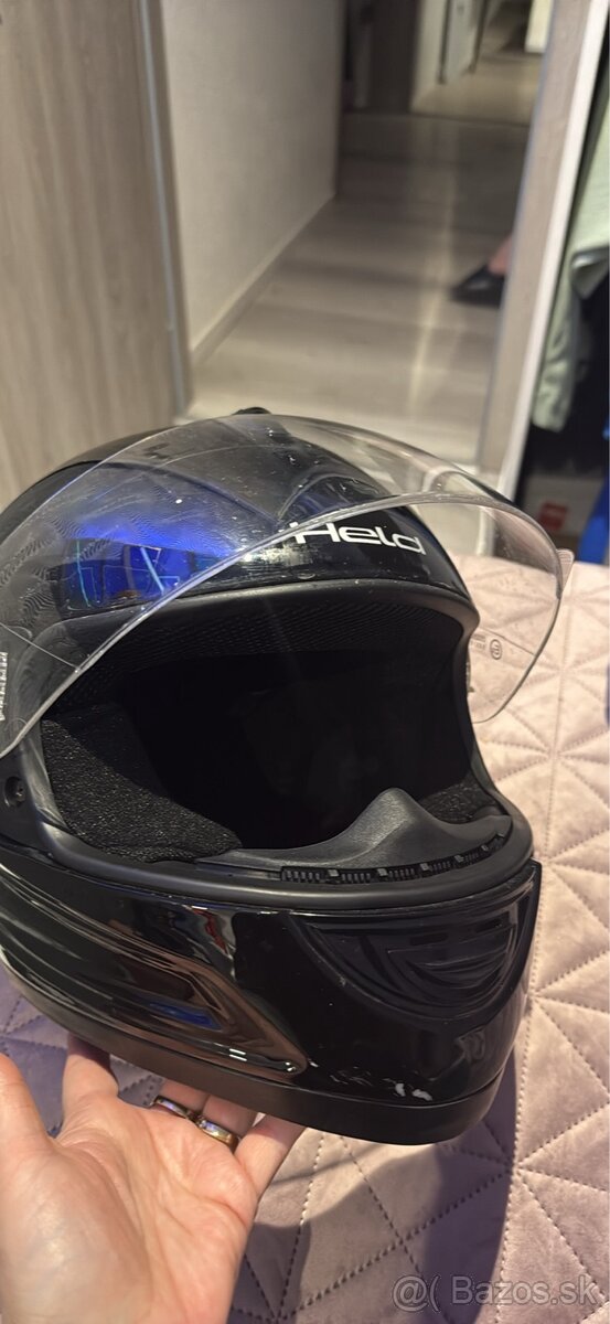 Prilba na motocykel - 3