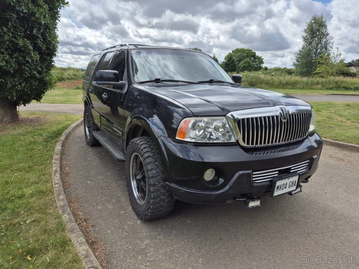 LINCOLN NAVIGATOR LIFTED 4X4 V8 BENZÍN / LPG - 3