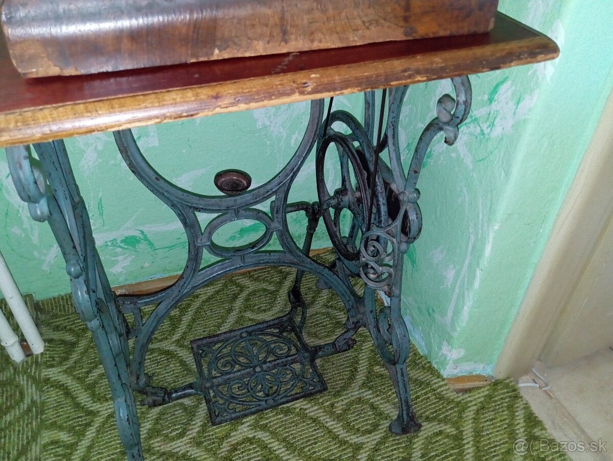 Predám šijací stroj SINGER - 3