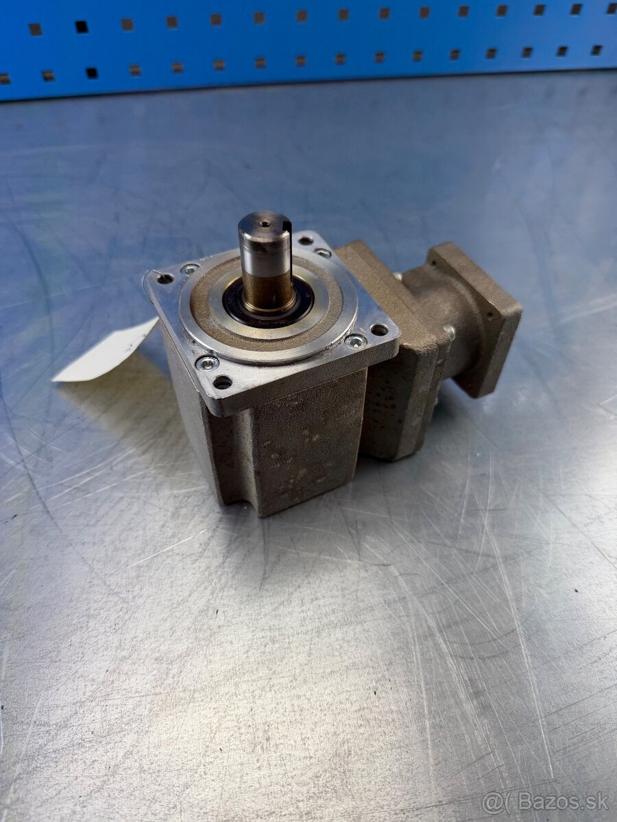 Predam planetovu prevodovku k servomotoru 1:3 - 3