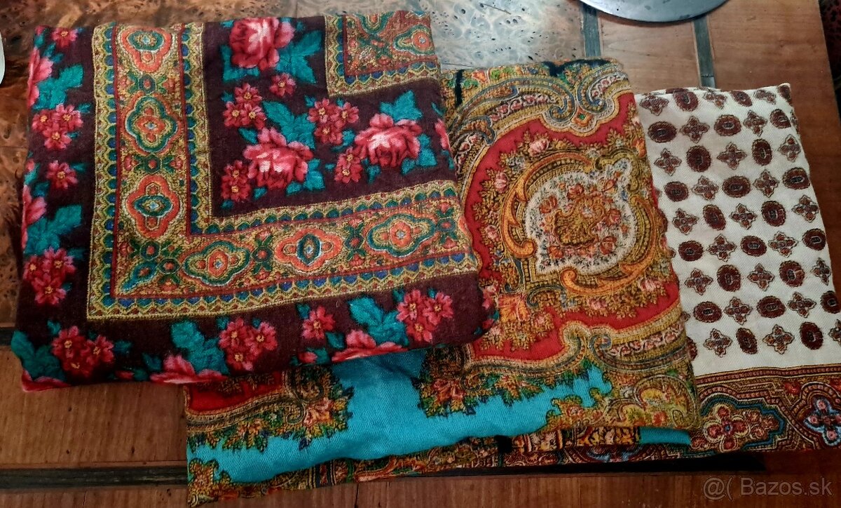 Ludove šatky a sperkovnica - 3