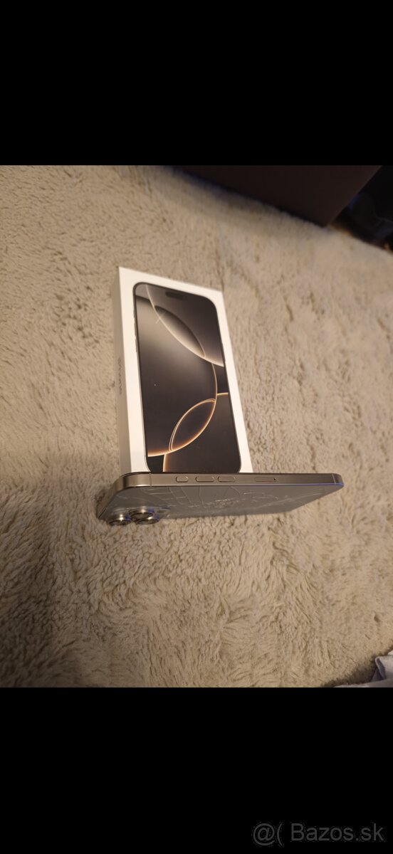 iPhone 16 pro max čítať 👍 - 3