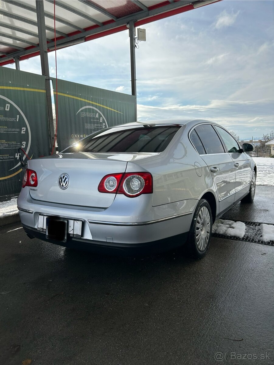 VOLKSWAGEN PASSAT 1.6 85kw 2007 - 3