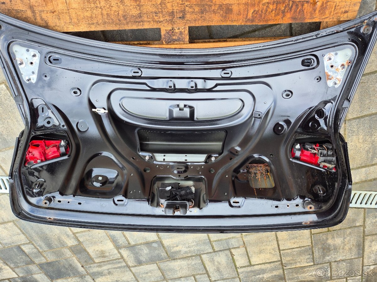 Audi a4 b8 zadna kapota - 3