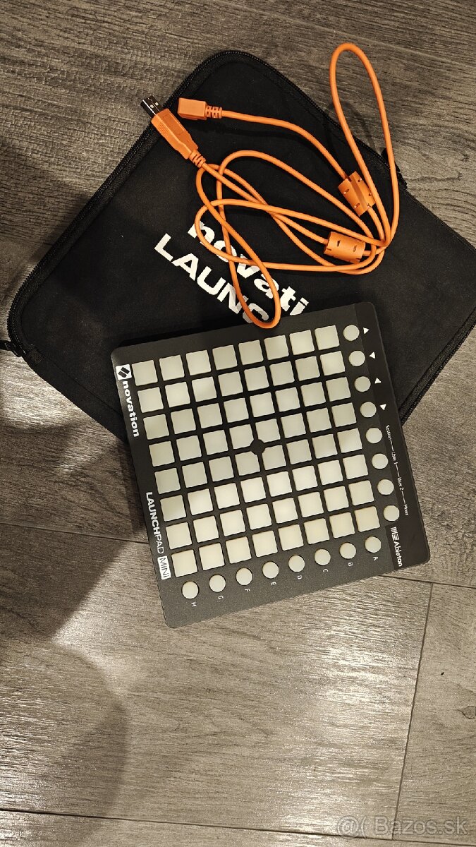 Novation Launchpad mini - 3