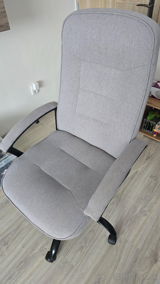 Kancelárske kreslo - 3