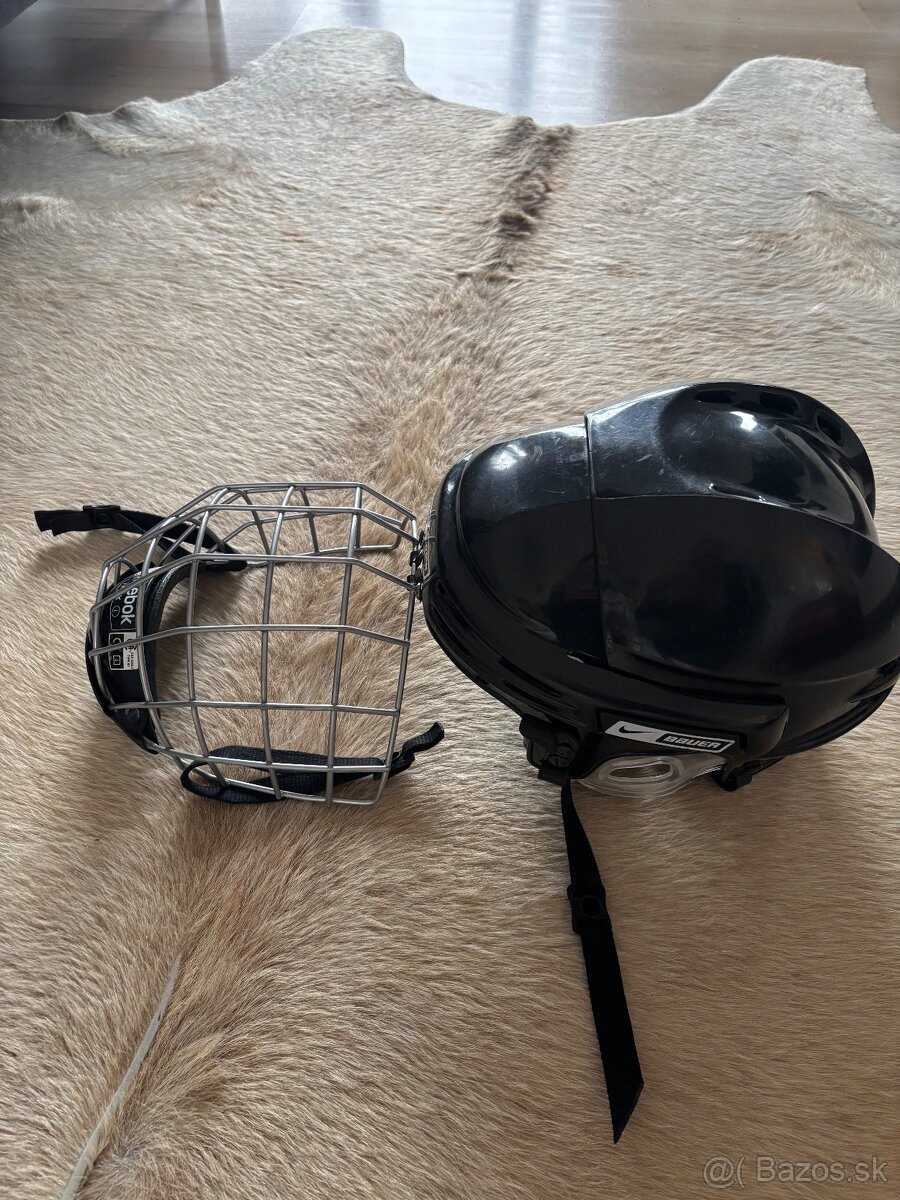 Predam hokejovu vystroj - 3